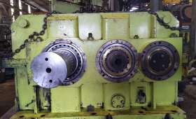 Bảo Trì Hộp Số - Nhà Máy Nhiệt Điện